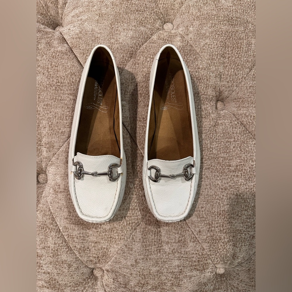 Aerosoles Stitch N Turn Loafers-White